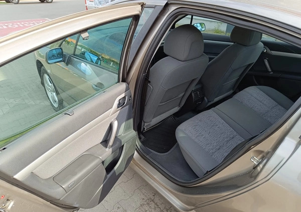 Peugeot 407 cena 9900 przebieg: 144652, rok produkcji 2004 z Dębno małe 352